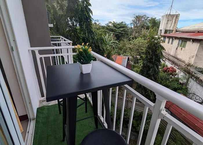 Apartment Budget Cebu Airport With Netflix, Pool, Gym And Helpful Host *